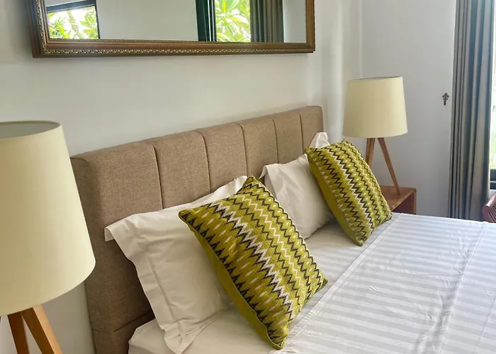 - Pererenan " Abalihouse " Guest house Canggu (Bali)