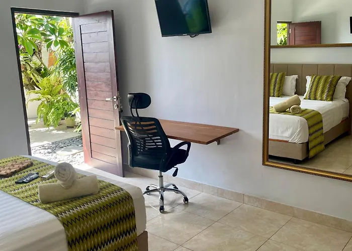 Guest house - Pererenan " Abalihouse " 2*