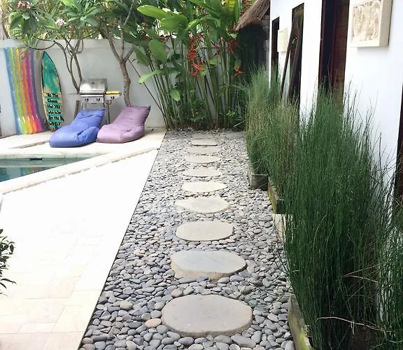 Guest house - Pererenan " Abalihouse " Canggu (Bali)